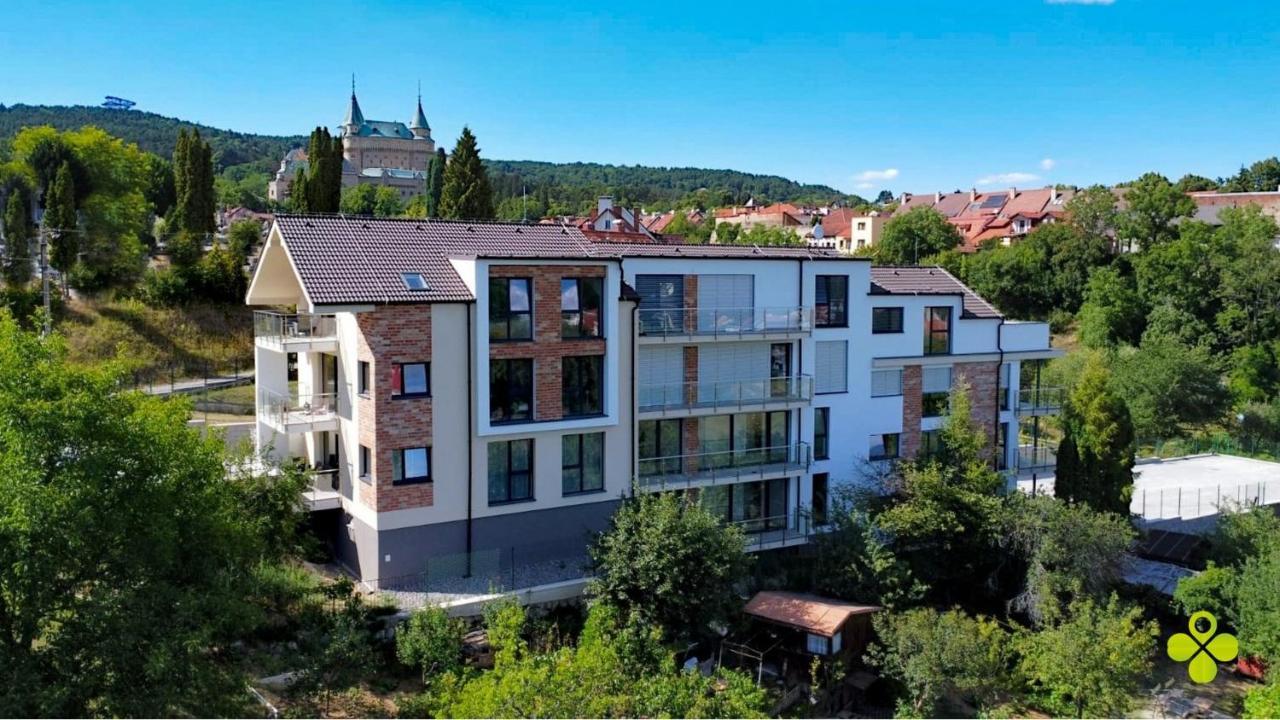 Rezidencia Pod Zamkom Bojnice Apartman Luna Buitenkant foto